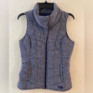 The North Face Women’s S/P purple thick snap collar zip up 3 pocket puffy vest